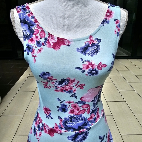 DIVIDED Fit & Flare Mini Dress–Light Blue w/ Floral Print Scoop Neck, Low V-Back - Picture 5 of 17